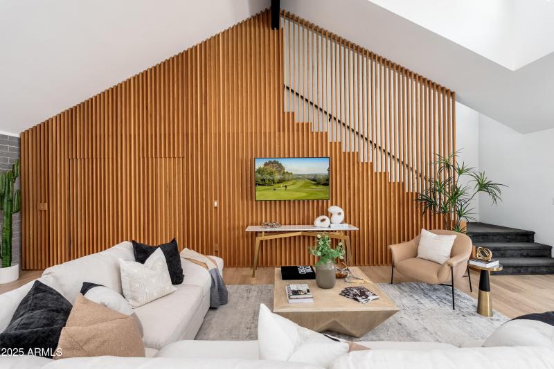 4421 E Earll Dr - 07