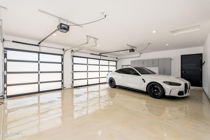 4421 E Earll Dr - 51