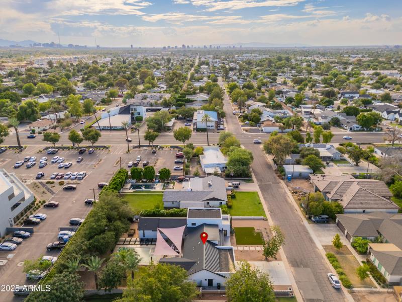 4421 E Earll Dr - 89