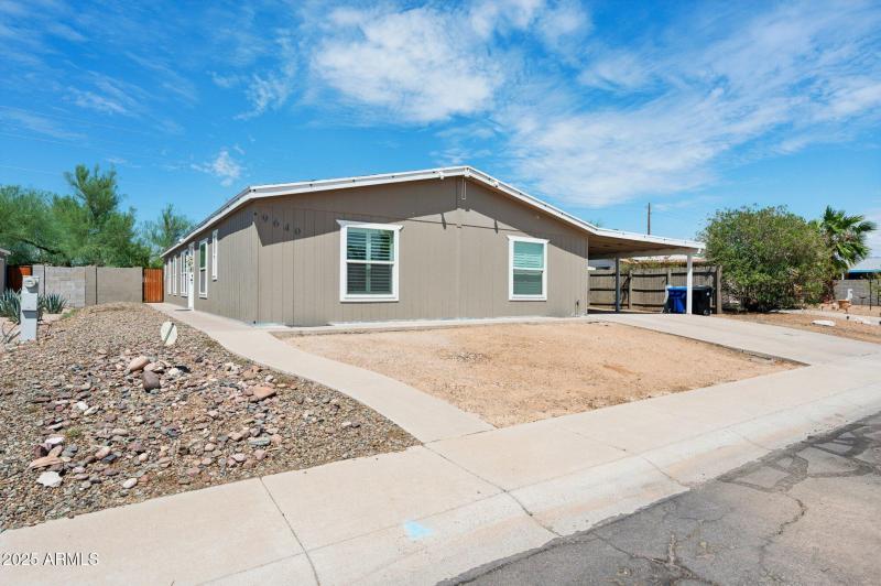 4-web-or-mls-9640-e-escondido-ave