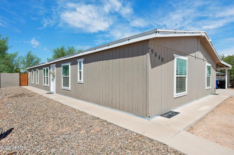 5-web-or-mls-9640-e-escondido-ave