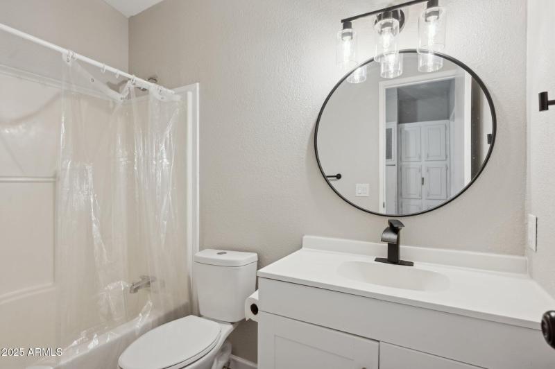 22-web-or-mls-9640-e-escondido-ave