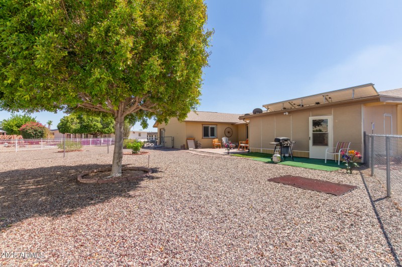 40 - Meadow Park 16849