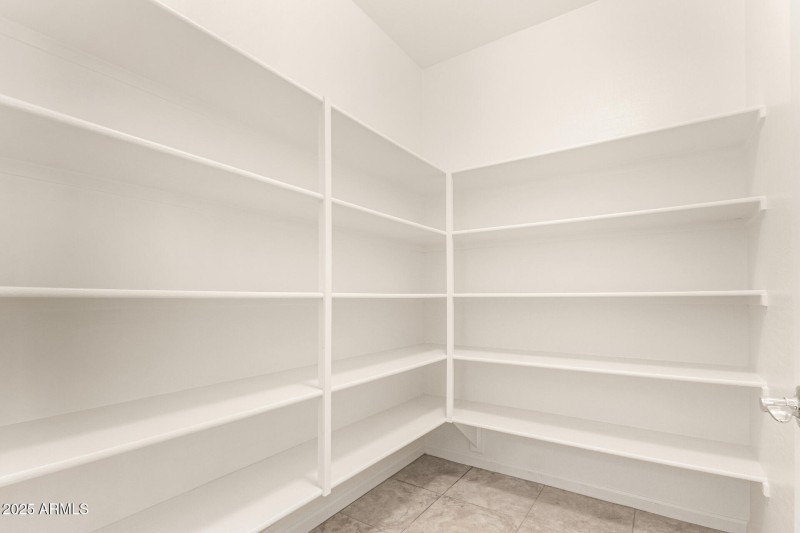 Walk in Pantry