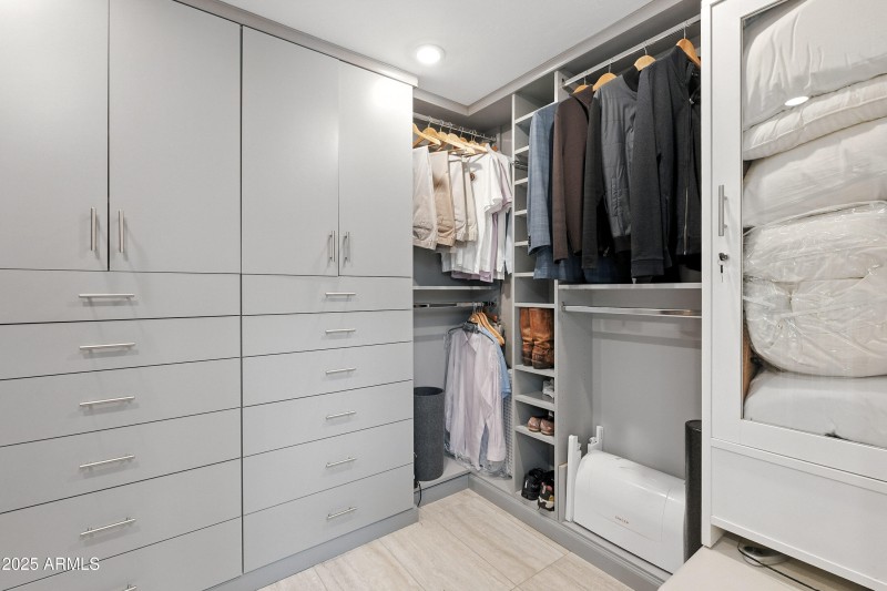 Custom Closet
