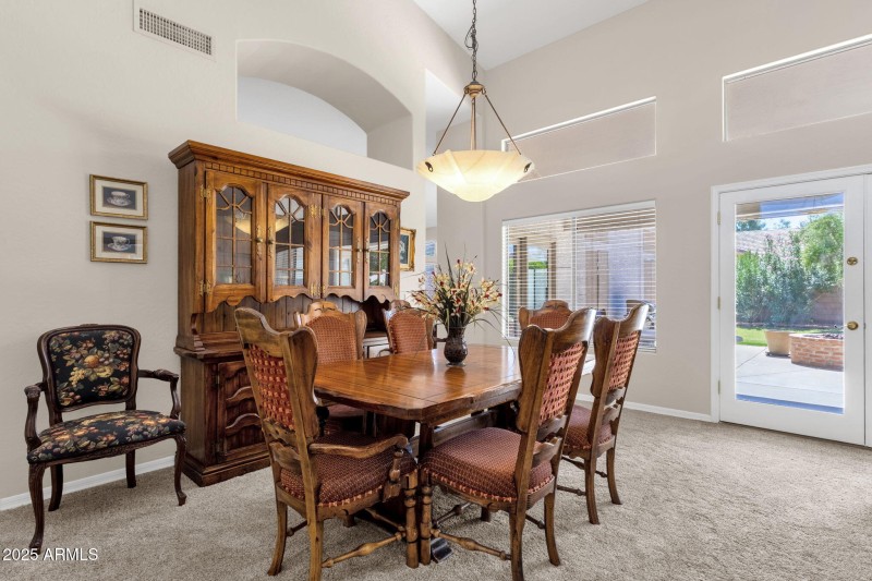 12-web-or-mls-3763-s-rosemary-dr