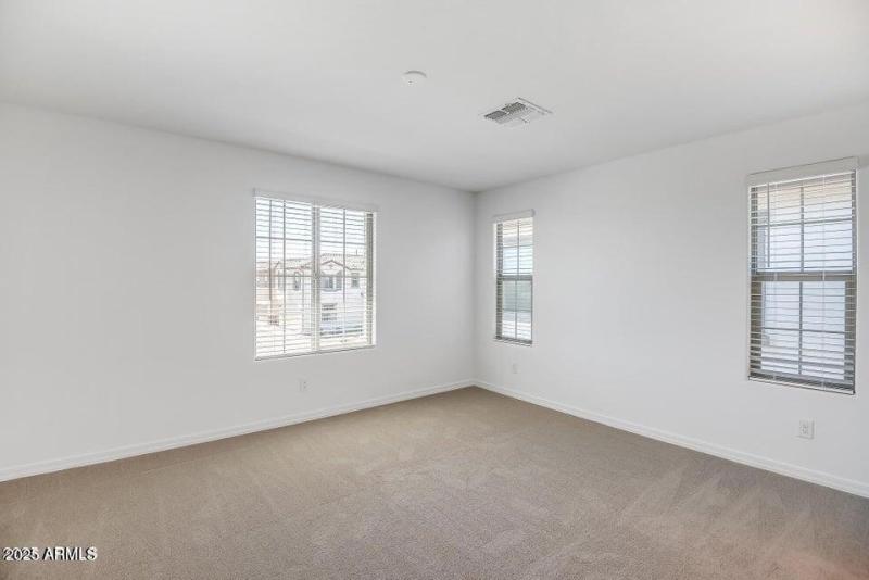 20250704000411642078000000-o