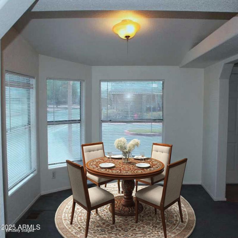 12 - Dining Room - Standard - 1