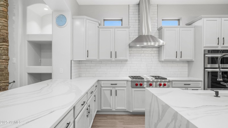 15727 W Sheridan St (13)