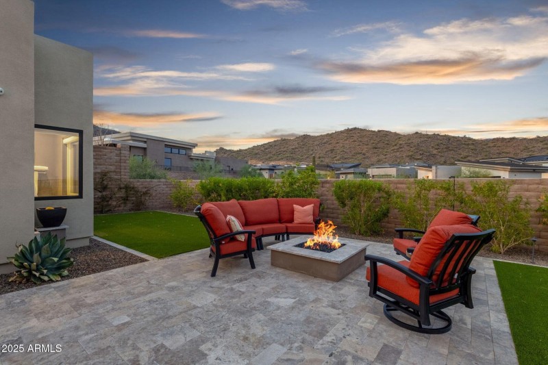 055_Fire Pit Patio Views