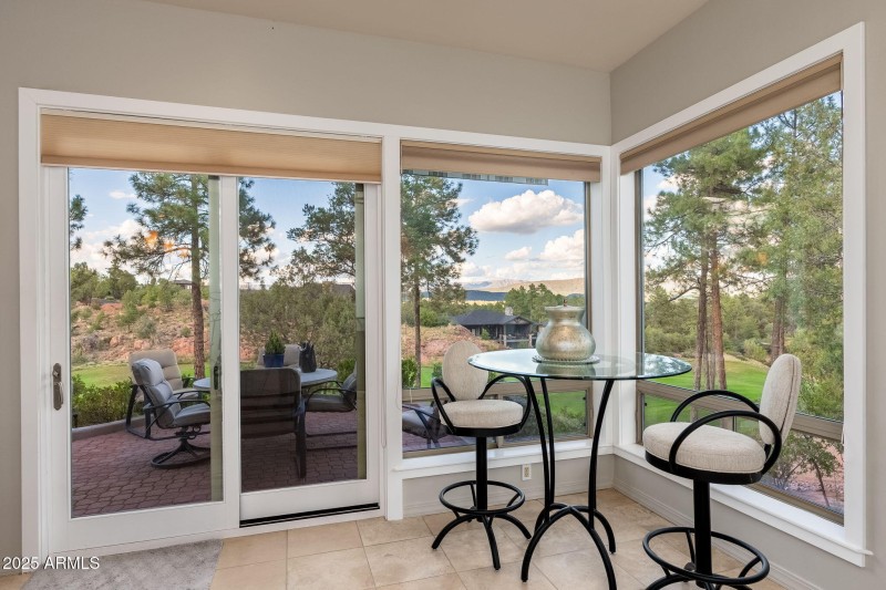 2202 E Feather Plume Ln - 10