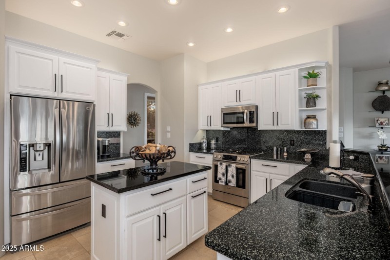 2202 E Feather Plume Ln - 15