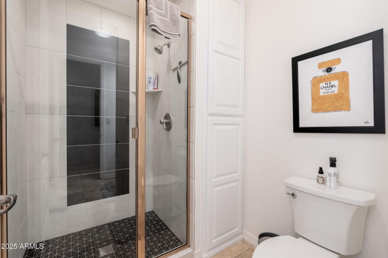 2202 E Feather Plume Ln - 32