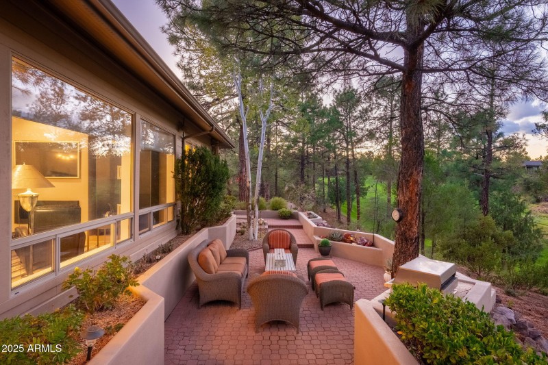 2202 E Feather Plume Ln - 55