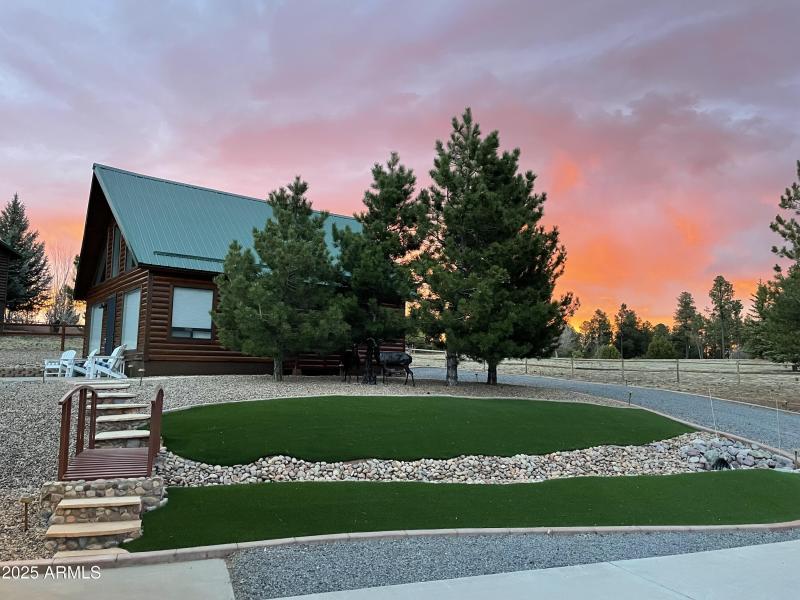 FABULOUS GUEST HOUSE