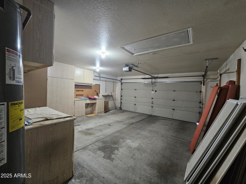 8c Garage Insulated door