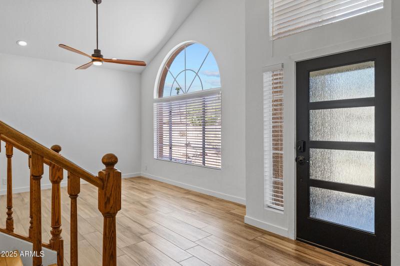 1419 W Thunderhill Dr-5