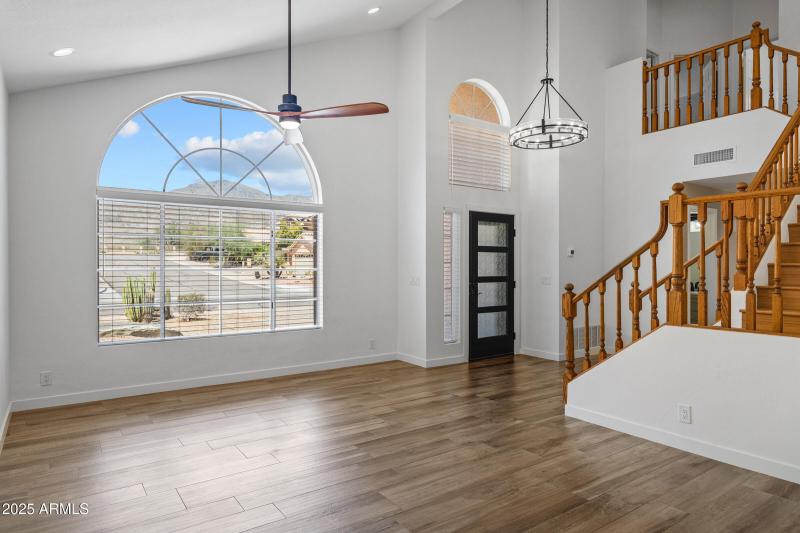 1419 W Thunderhill Dr-7