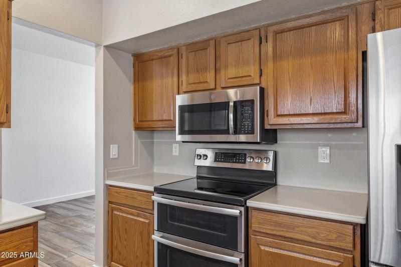 1419 W Thunderhill Dr-18