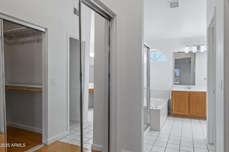 1419 W Thunderhill Dr-28