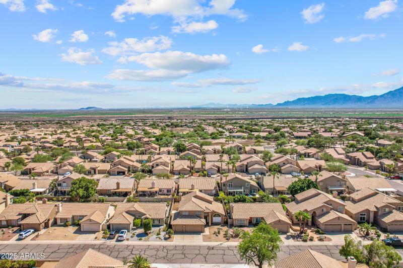 1419 W Thunderhill Dr-45