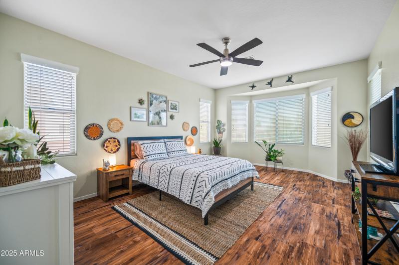 42774EDarterDrive-36