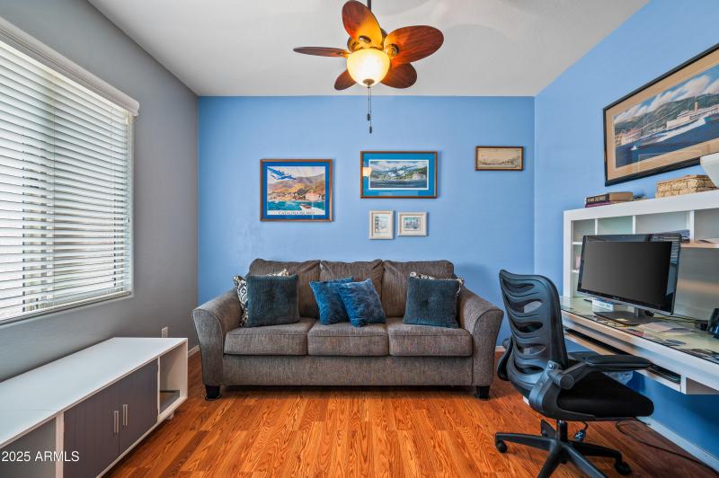 42774EDarterDrive-30