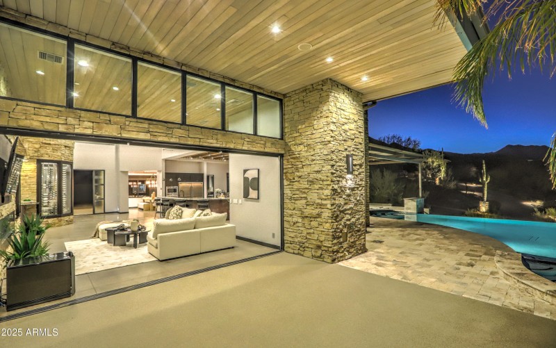 Indoor outdoor living