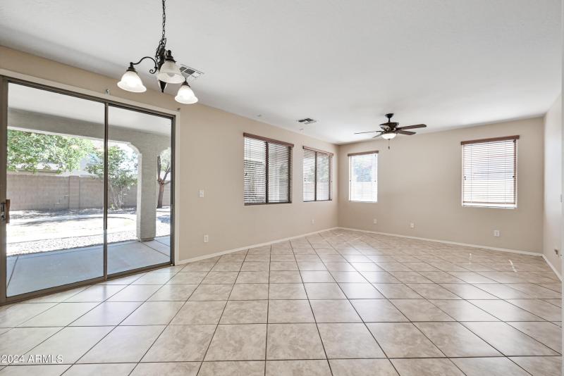 5-1543ENL-ocupix-Day2