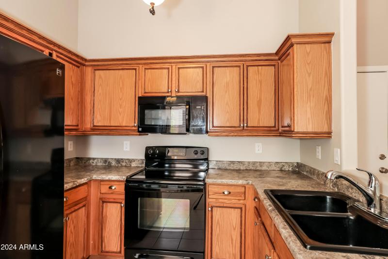 007-photo-kitchen-11247343