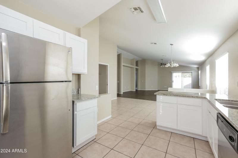 006-photo-kitchen-7689774