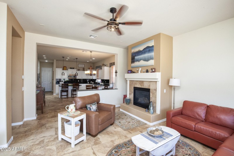 050_25944WPontiacDr (1)