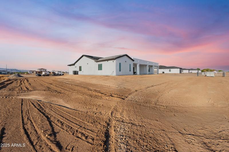 22145 W Harwell Rd Buckeye AZ 85326-25 c