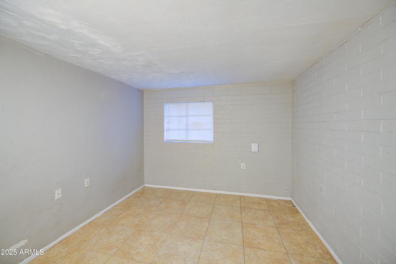 Apt 1 Bedroom Piic 1