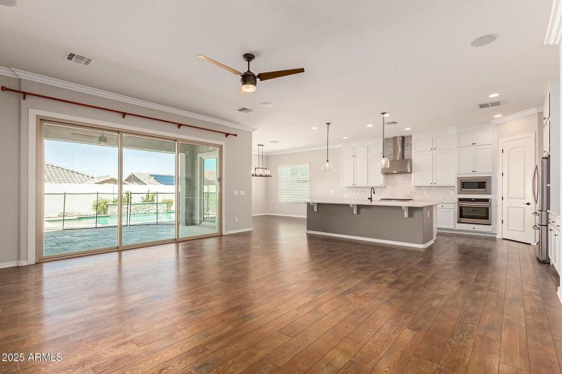 GreatRoom-Kitchen-Dining