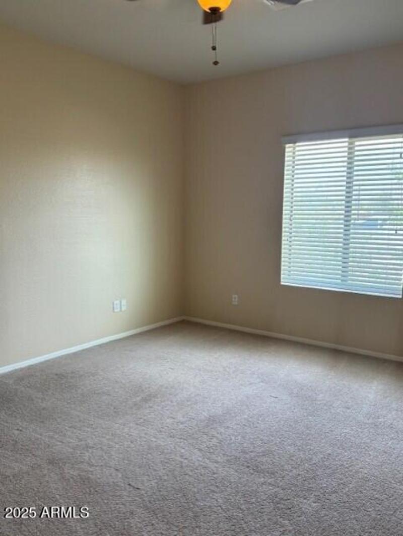 Dan 3 master bedroom