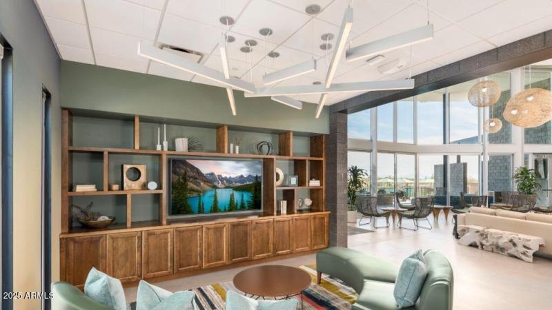 MysticClubhouse_MSP3225RT