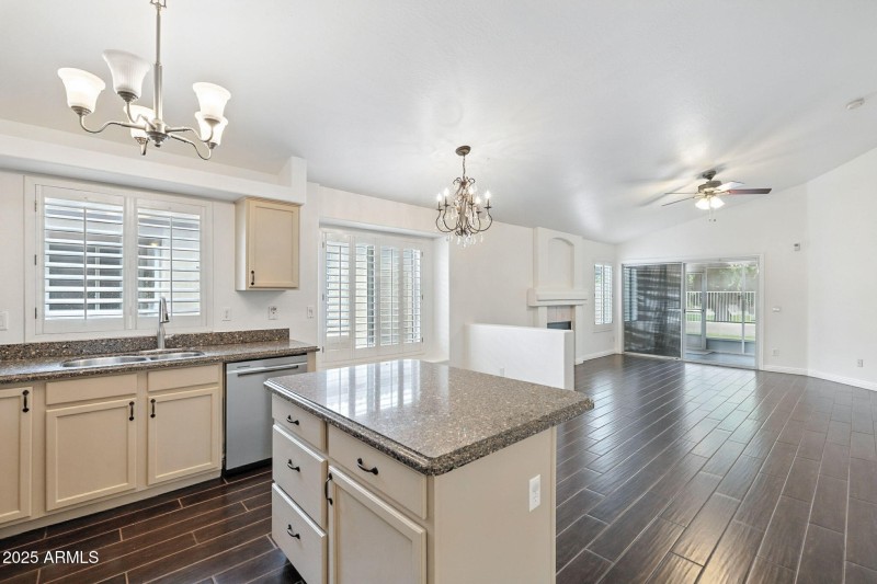 9-web-or-mls-Los Alamos-9