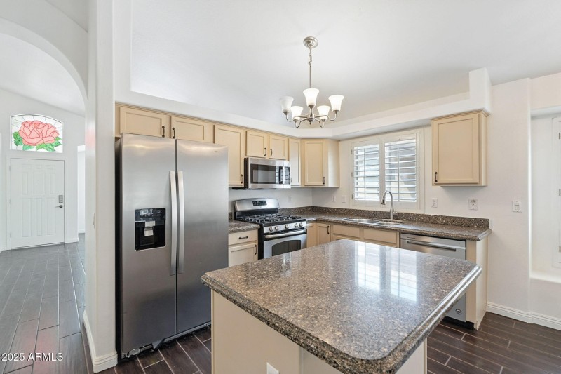 10-web-or-mls-Los Alamos-10