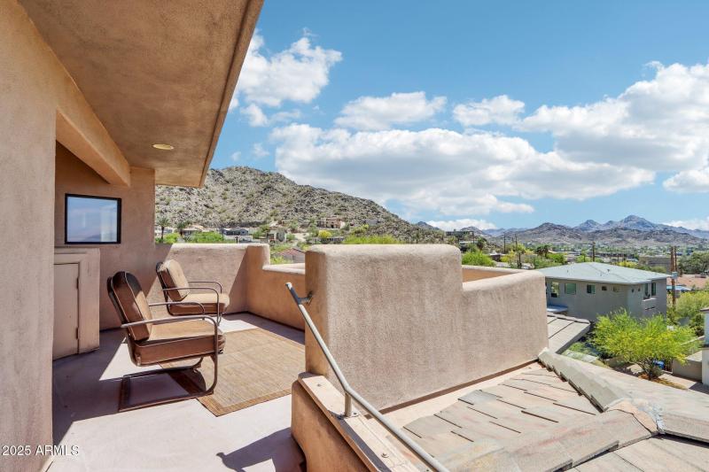 Front Patio with City Views
