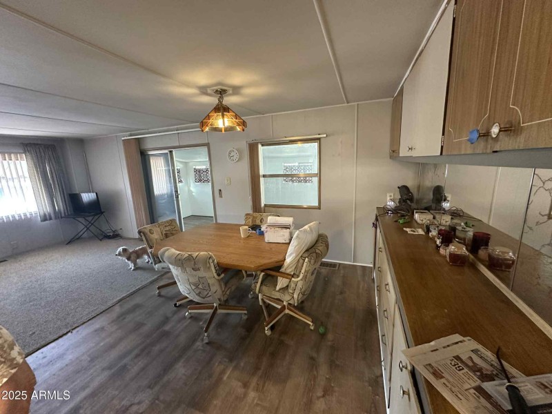 6ce904ab-cbd9-4698-943a-98a67e622cf6