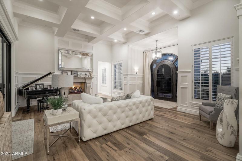 09-Formal Living Area