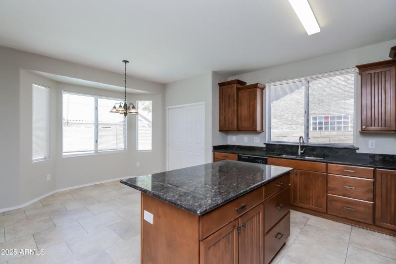 006-photo-kitchen-9186761