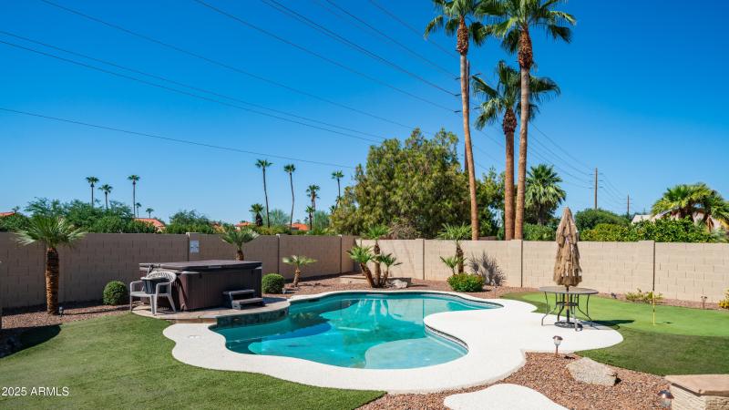 Pool and Spa to relax