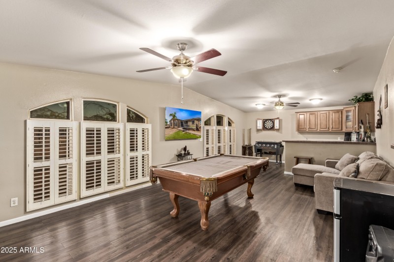 19012 W. Camino Real