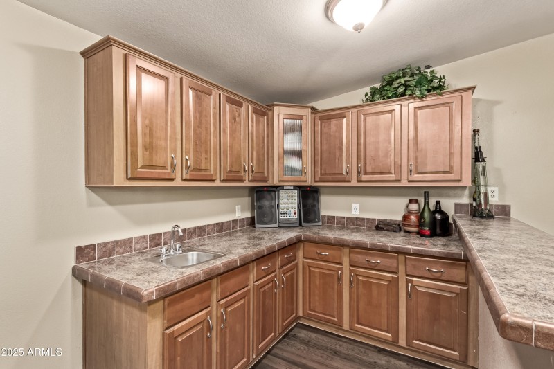 19012 W. Camino Real