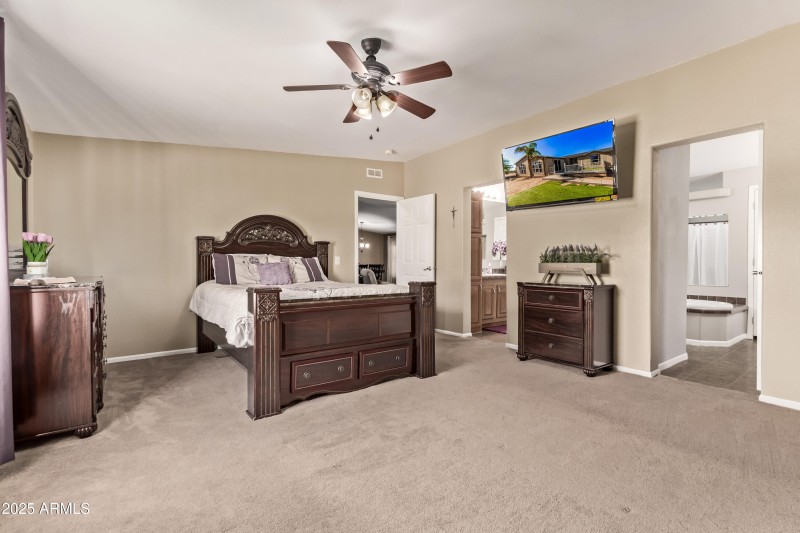 19012 W. Camino Real