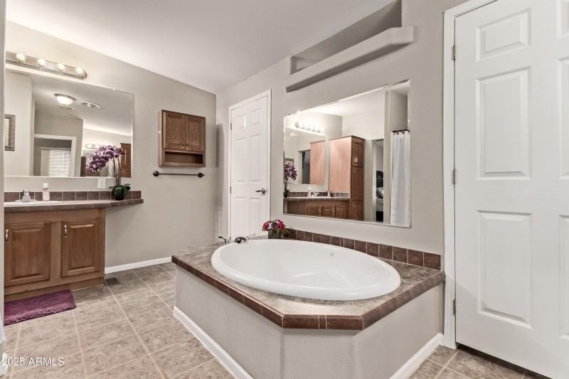 19012 W. Camino Real