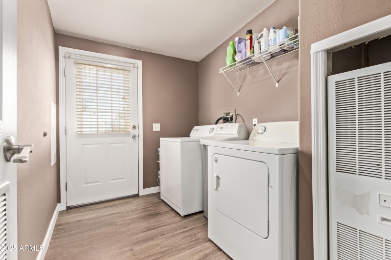 19012 W. Camino Real