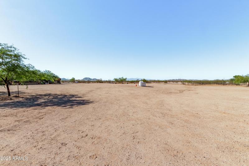 19012 W. Camino Real